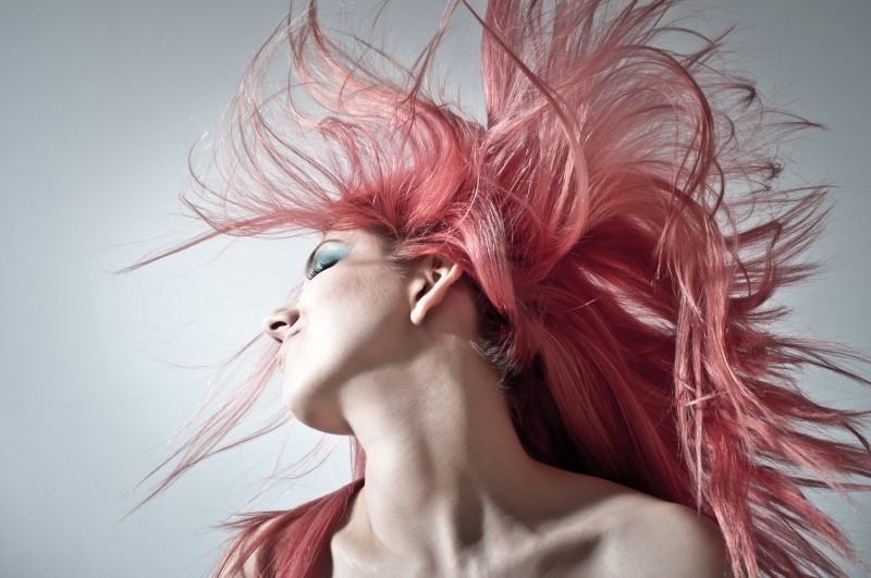 coiffure-CLAVIERS-min_people-hair-wild-portrait-red-color-606493-pxhere.com